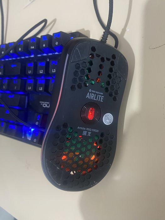 Продам игровую мышь Red Square