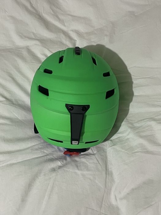 Детска каска за ски