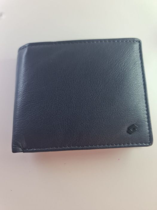 Два мъжки портфейли от 100% естествена кожа