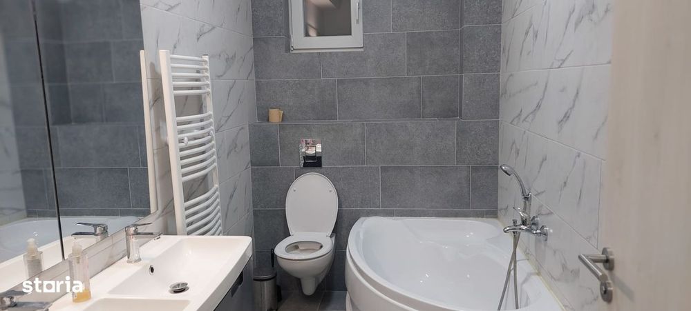 Cladire P+2 (duplex), Otopeni, potrivită pentru activitate comerciala