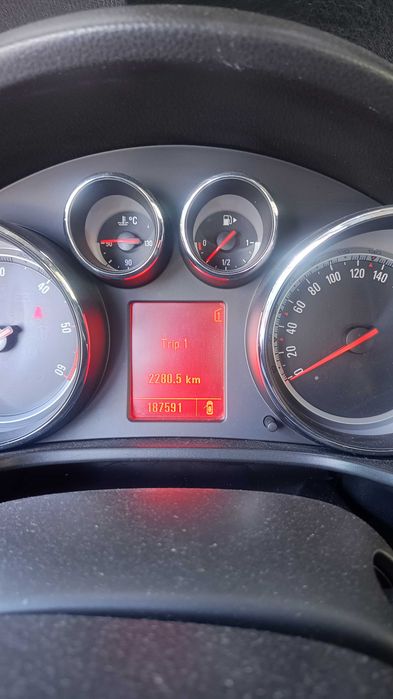 Opel Insignia Sports Tourer | Inmatriculat RO | Navigatie | Climatronic