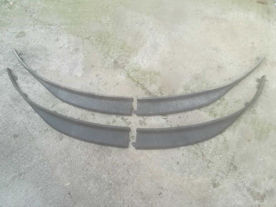 extensii - spoiler sub bara Opel Astra J 50 lei