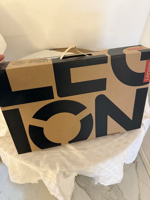 Laptop Lenovo Legion 5 RTX 5070 OLED 32GB 1TB nou sigilat
