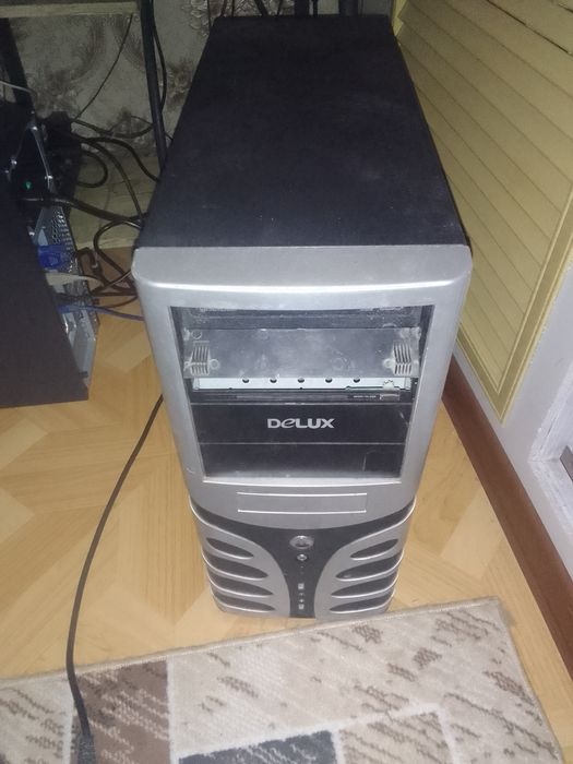 Офисный компьютер