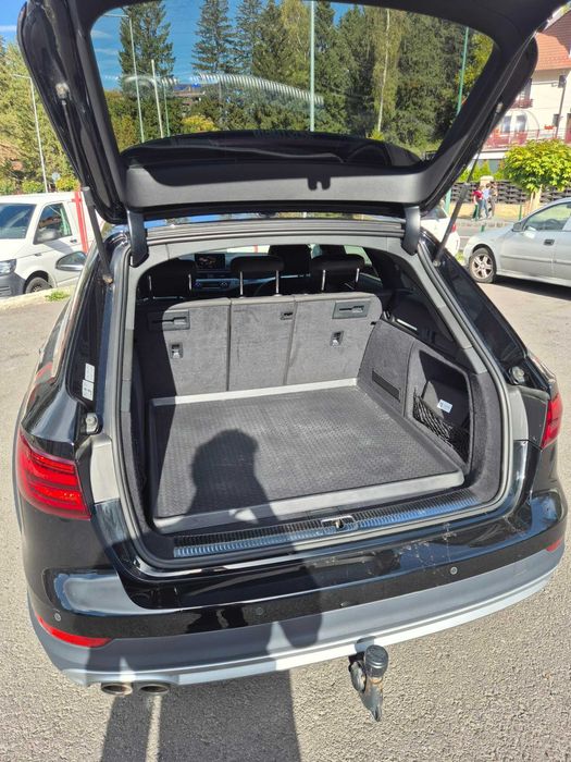 Audi A4 Allroad quattro 2018 | 2.0 TDI 190 CP | Business Class | Trapă | Navigație