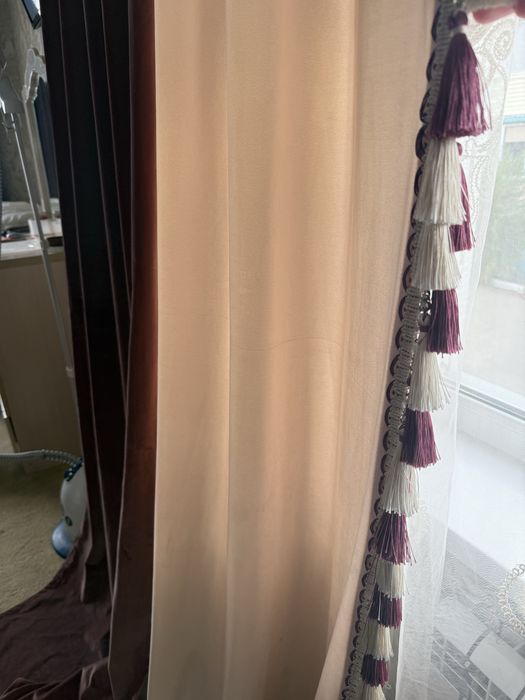 Продам шторы 2,35+2,35