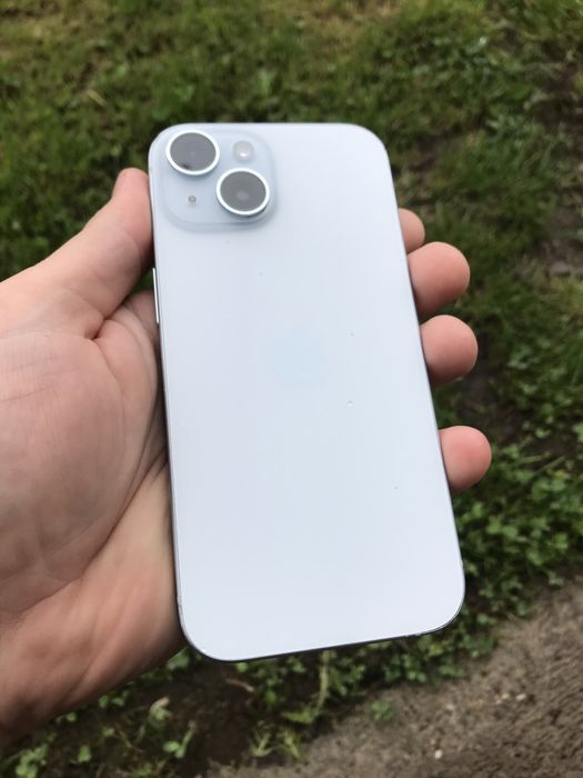 Vand iPhone 15 128gb 86%