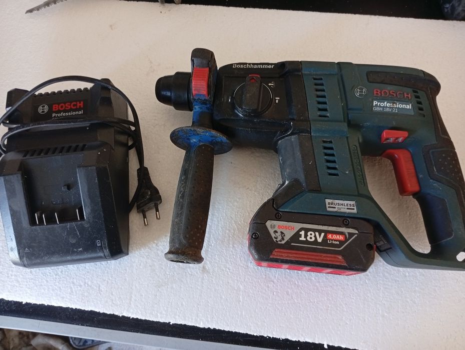 Rotopercutoar Bosch 18 v