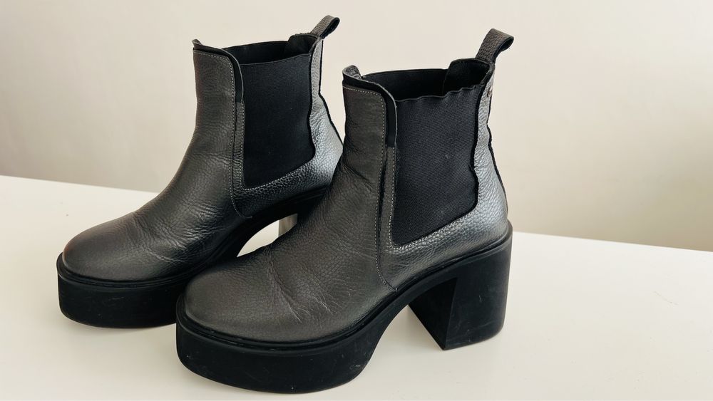 Ghete / bocanci dama Nr. 36 din piele naturala, cu platforma, Dasha