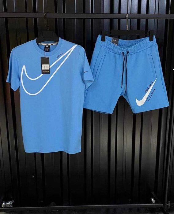 Мъжки къси екипи Nike