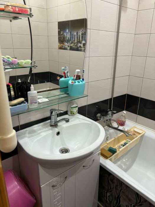 Продам 3х комн 20 мкрн