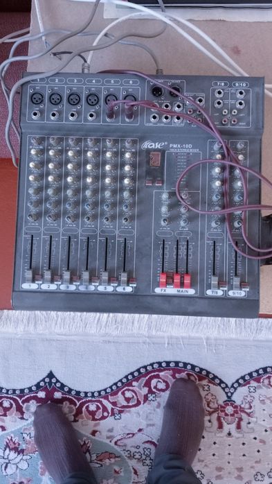 Продам музыкальный аппаратура