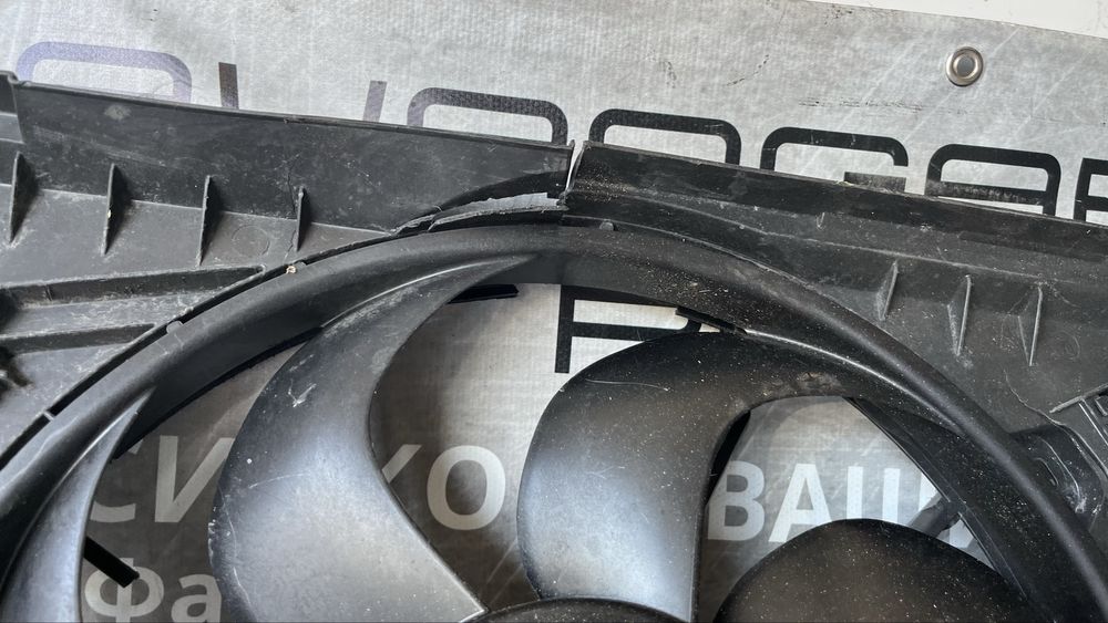 Dacia Dokker радиаторна перка със забележка