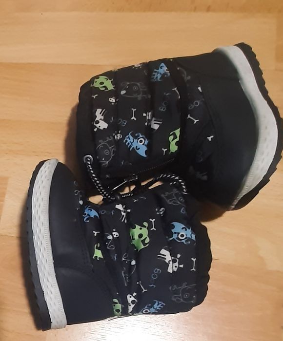 Cizme calde pentru un baiat