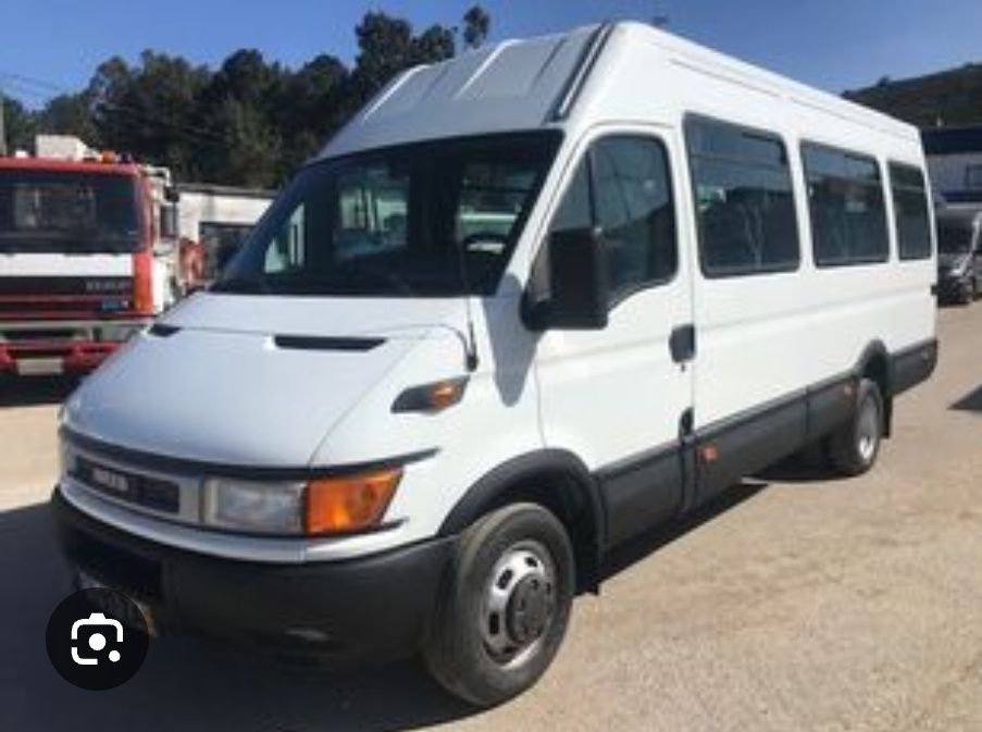 Dezmembrez iveco daily 2004
