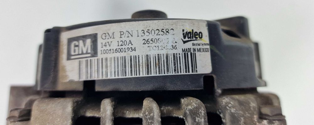 Генератор Алтернатор Опел Инсигниа 2.0 ЦДТИ Opel Insignia 2.0 CDTI