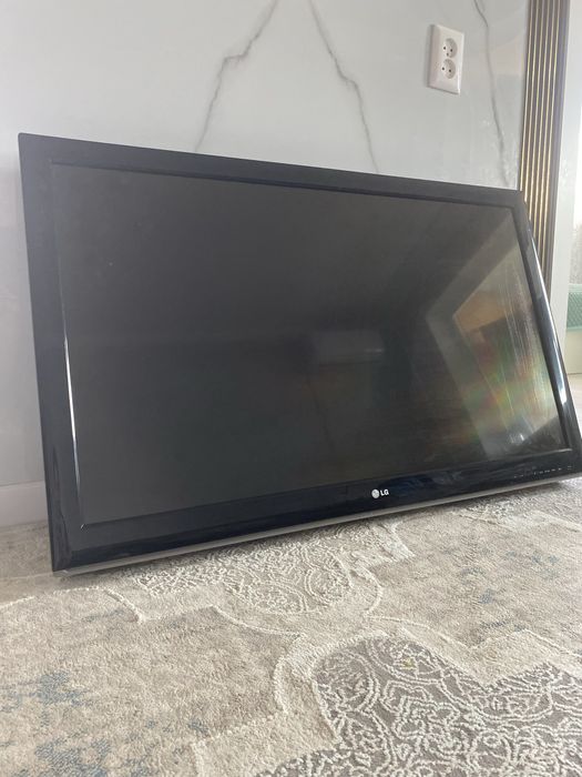 Продам Большой телевизор