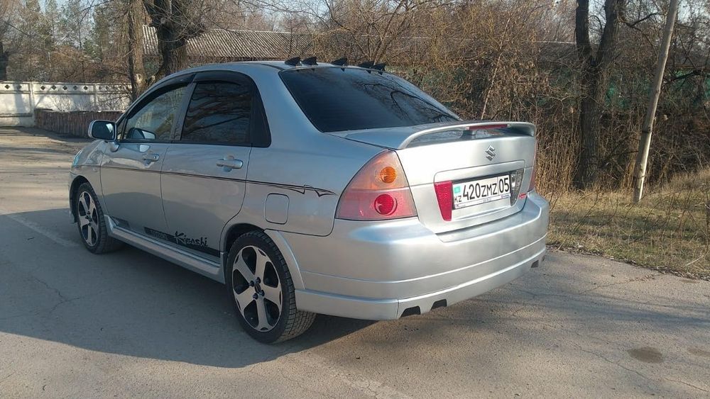 продам Suzuki liana