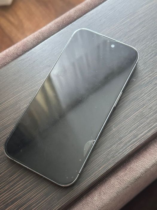 Продам айфон 14 про