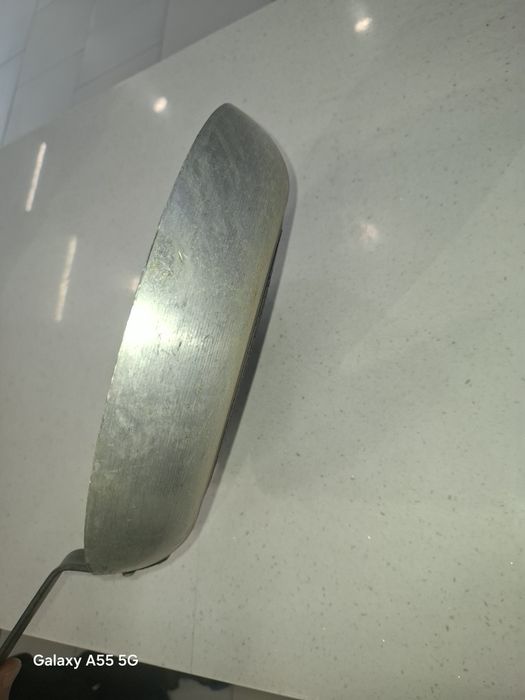 Сковорода алюминиевая 
Диаметр приме