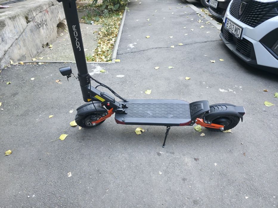 Trotineta joyor t10