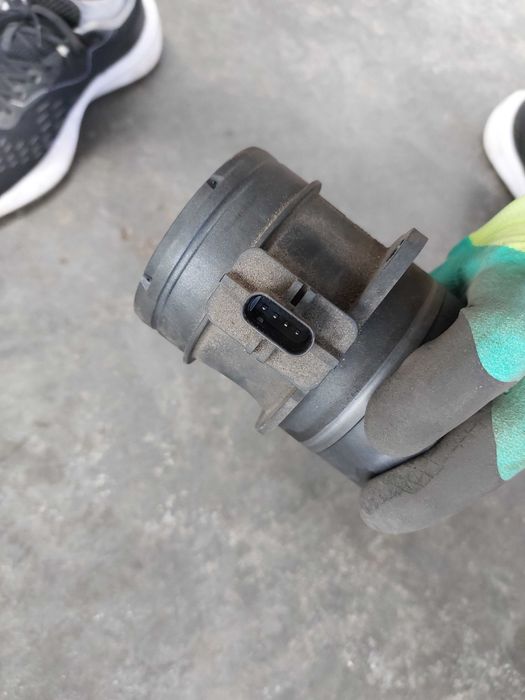 Debitmetru aer Audi A4 B8/Passat B8/B7/Golf 7/Octavia 3 - 2.0tdi