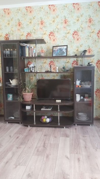 Шкаф для серванта