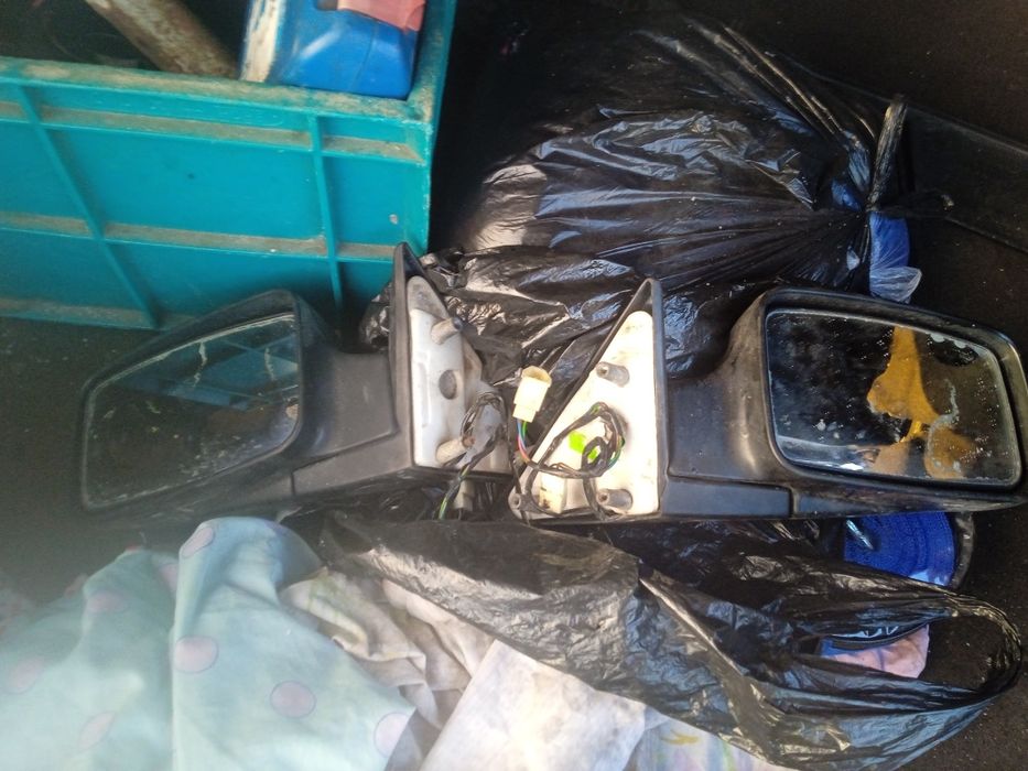 Продам приора зеркала не дорого