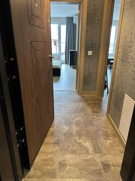 Продава се Двустаен апартамент в София, Връбница 2 - 65 кв.м за 2385 €/кв.м - Снимка #1