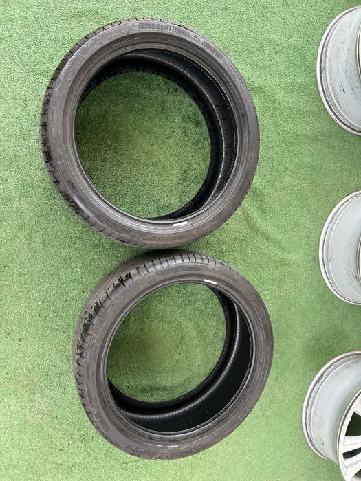 2 летни гуми bridgestone 225 40 18 6,5mm dot 1025