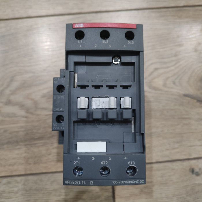 Контактор ABB пускатель