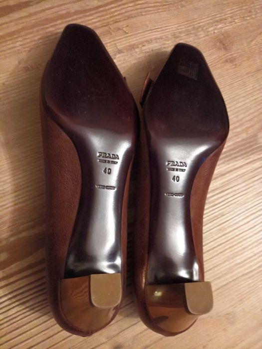 Prada pantofi  noi