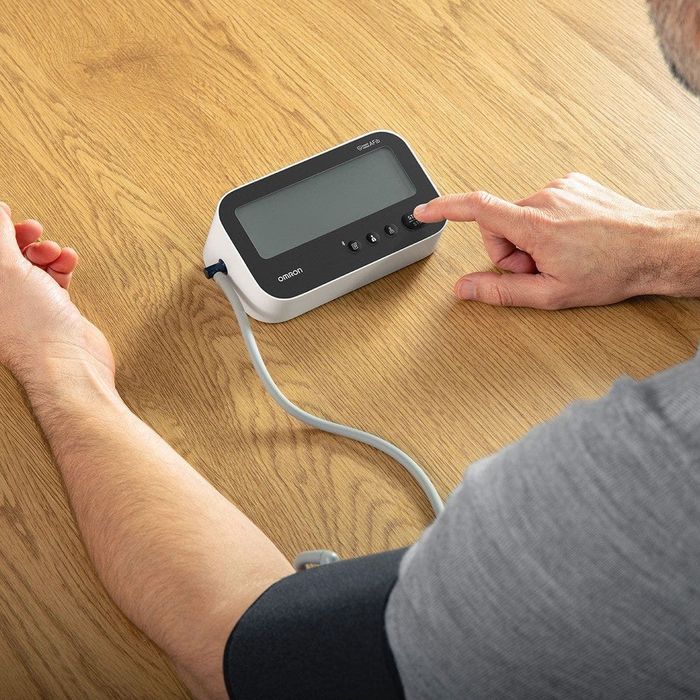Тонометр Omron M4 intelli Afib new model