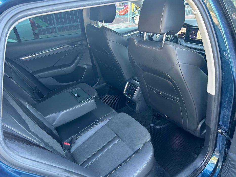 Skoda  Octavia    2.0  200 CP. T D I  D S G 4X4 SCOUT.  2021