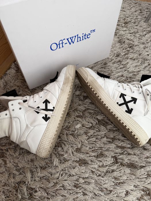 Off White Court 46