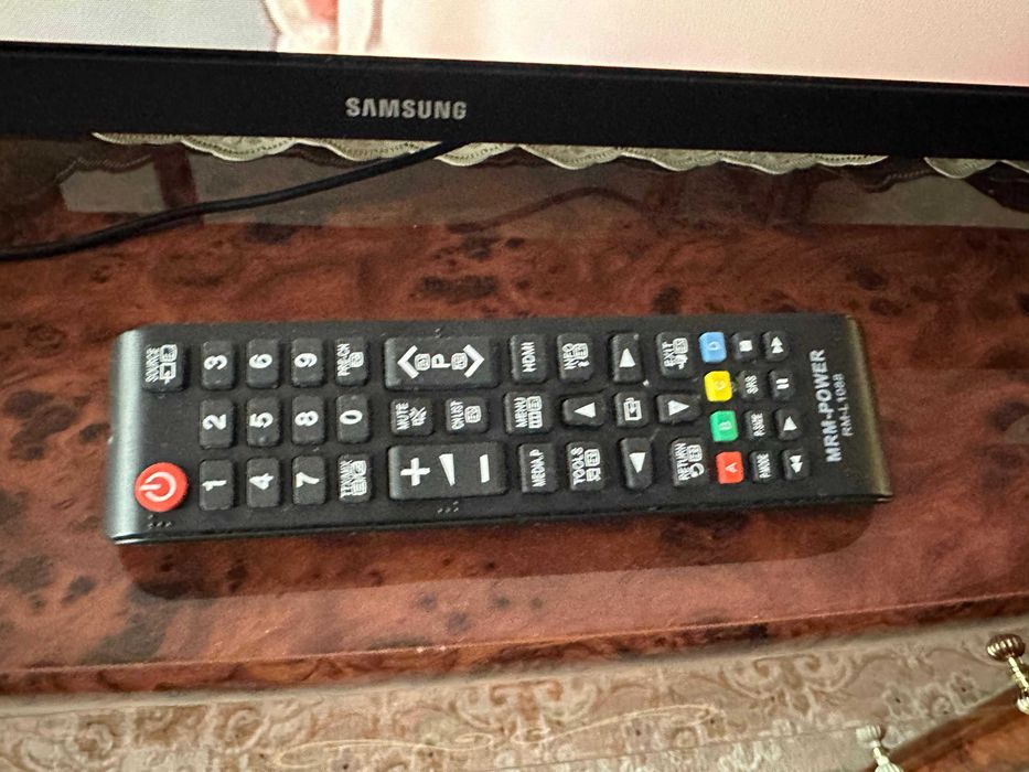 Телевизор Samsung