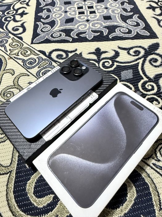 Iphone 15 pro blue titanium