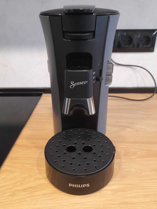 Кафемашина Philips Senseo Select CSA230 Crema Plus Филтърни кафе дози подове