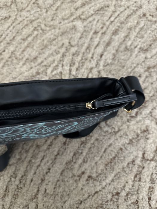 Продам сумку новая