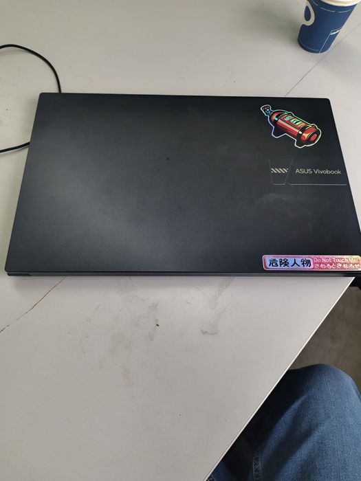 Laptop asus vivobook