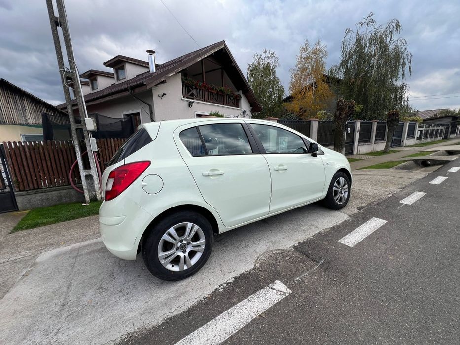 Opel Corsa 2011 ,1.4 Benzină, Euro5