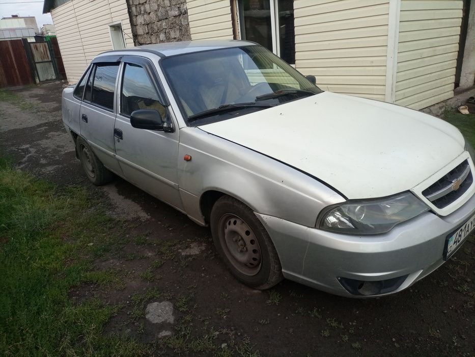 Срочно продам нексия