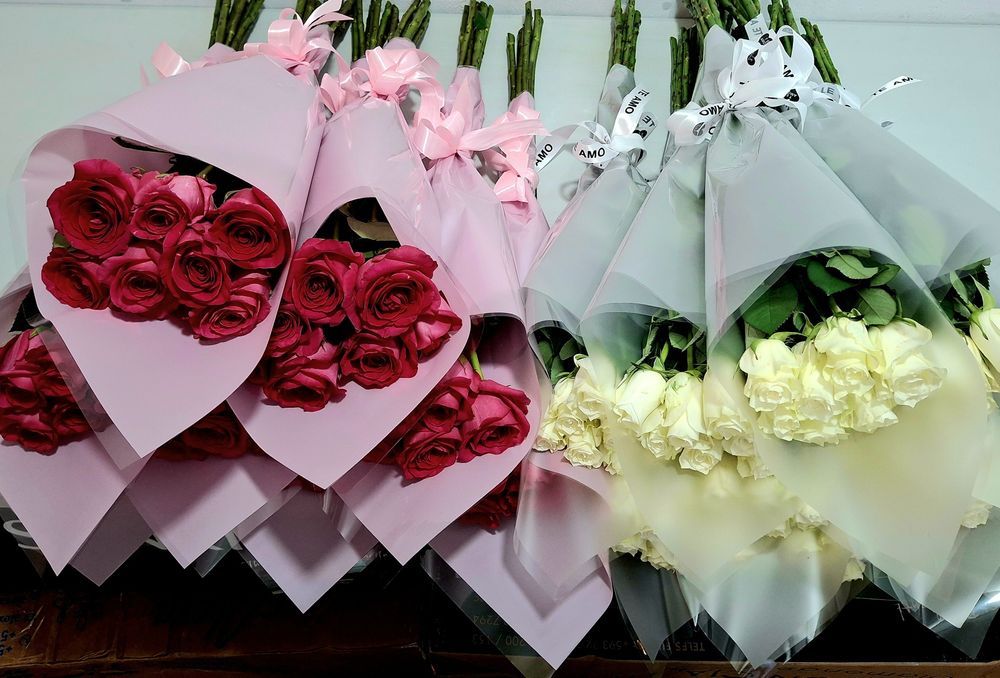 Цветы в ассортименте по оптовым ценам.