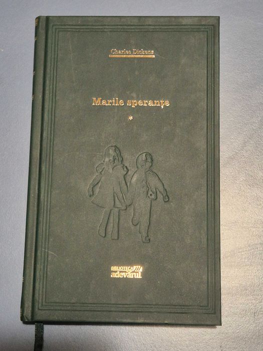 Vand pachet carti celebre, opere clasice din literatura universala