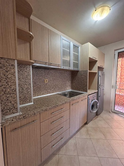 Дава се под наем Двустаен апартамент в Пловдив, Южен - 65 кв.м за 490 € - Снимка #6