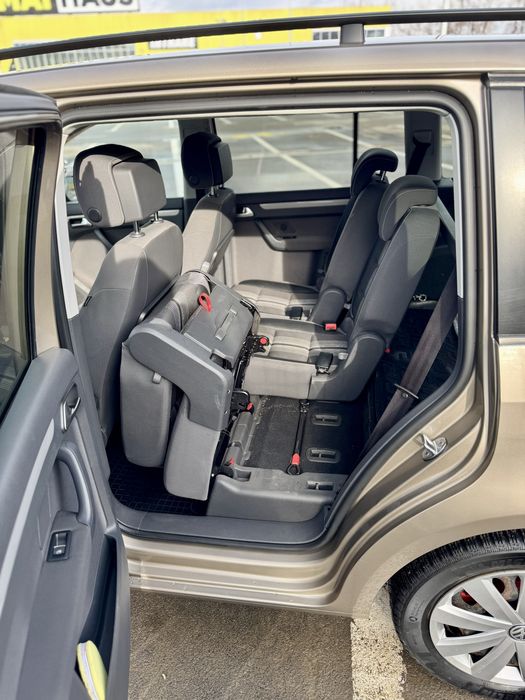 VW Touran 2.0 TDI DSG 2013 • MATCH • 137.251 km reali • Bi-Xenon •Navi