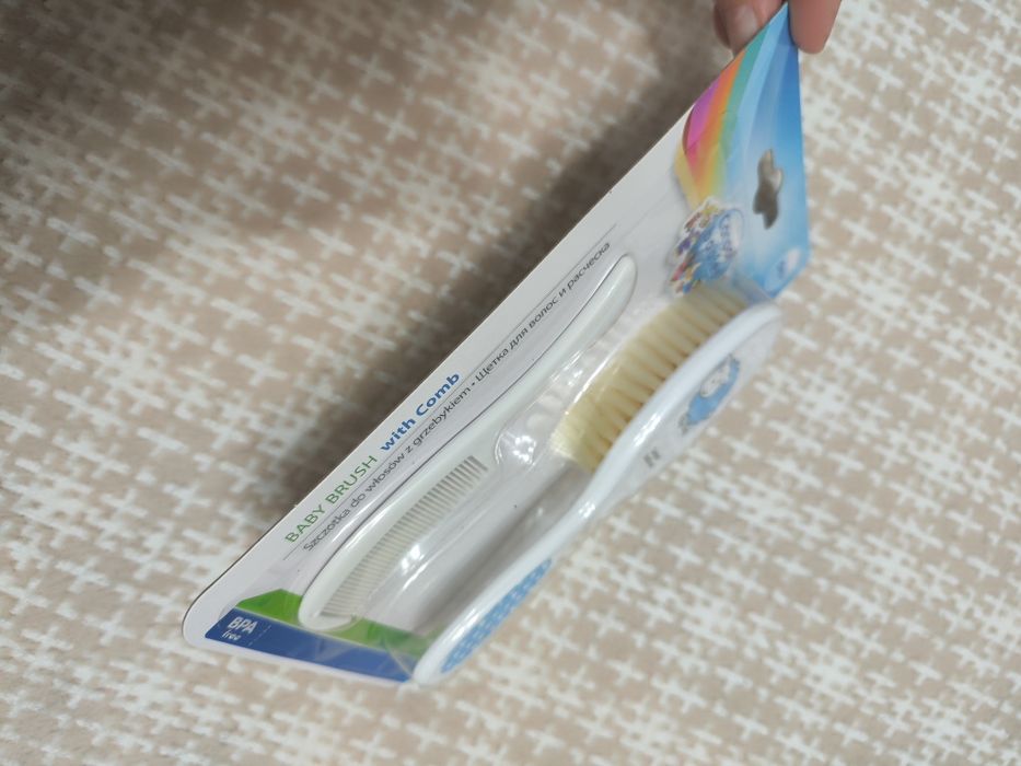Набор расчесок для новорожденных