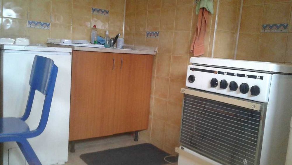 Дава се под наем  в Бургас, Братя Миладинови - 30 кв.м за 51 € - Снимка #1