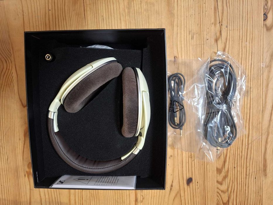 Casti Sennheiser HD 599