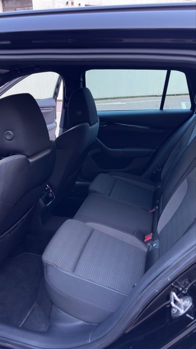 Skoda Octavia Break Special Edition 2.0 TDI 115 CP / Matrix LED Crystal Lighting / Black Style / ACC / Virtual Cockpit / 2021